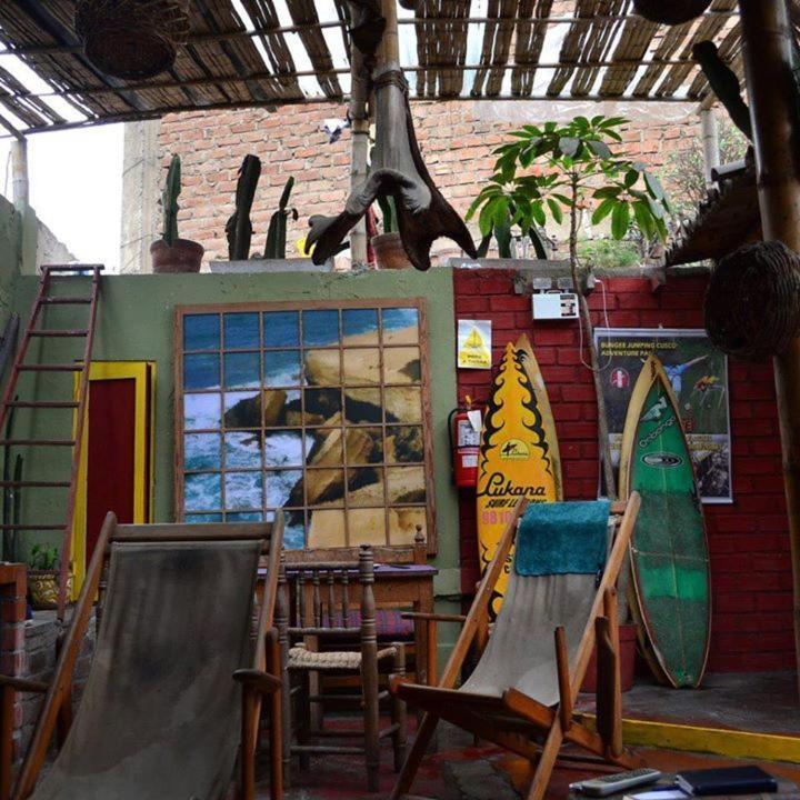Blue House Backpackers Hostel Лима Экстерьер фото